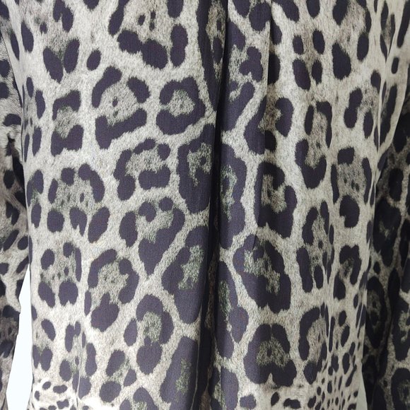 NWT LEOPARD PRINT TOP - Picture 4 of 7
